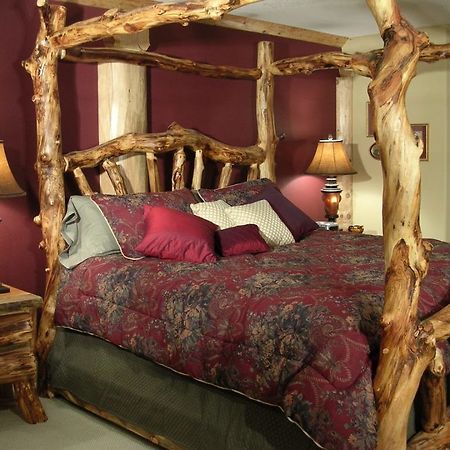 Sandy Salmon Bed & Breakfast Lodge Room photo