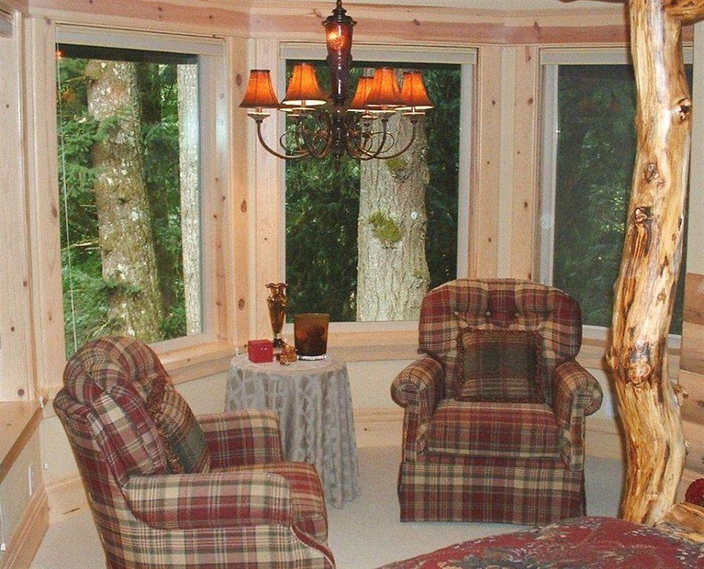 Sandy Salmon Bed & Breakfast Lodge Exterior photo
